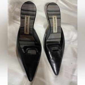 Manolo Blahnik Black Leather Mule Kitten Heel